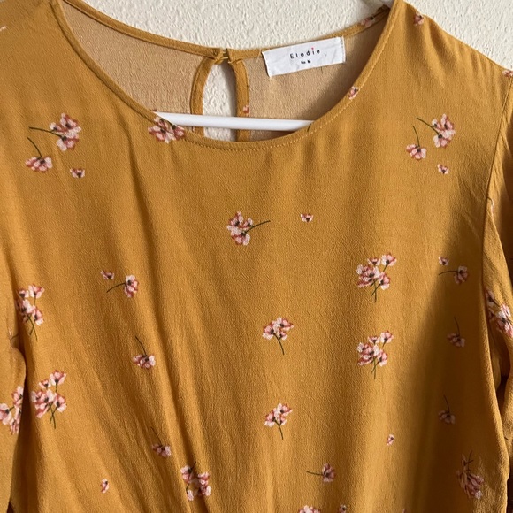 Floral tie front top - Picture 3 of 7